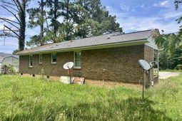 418 Magnolia Drive  photo 4