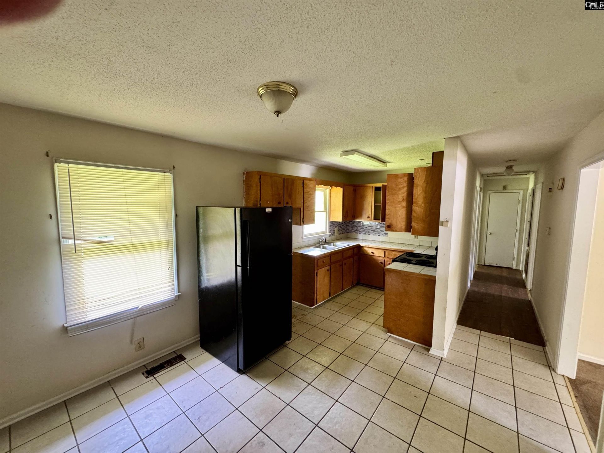 418 Magnolia Drive  Photo 9