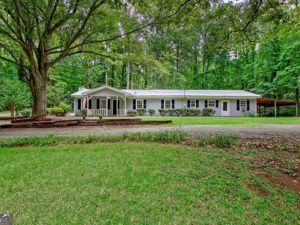 18 Glen Cannon Tr, Newnan, GA 30263