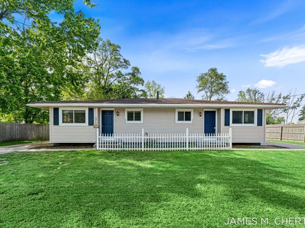 228 South Street, Unit 230, Spring Lake, MI 49456