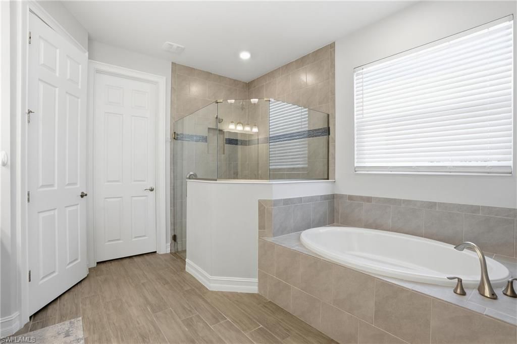 28040 Seasons Tide Ave , Bonita Springs, FL 34135 Photo