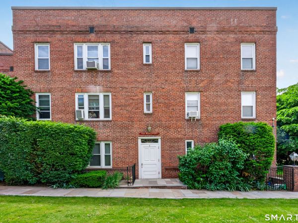 70 Strawberry Hill , Unit 6-3C, Stamford, CT 06902