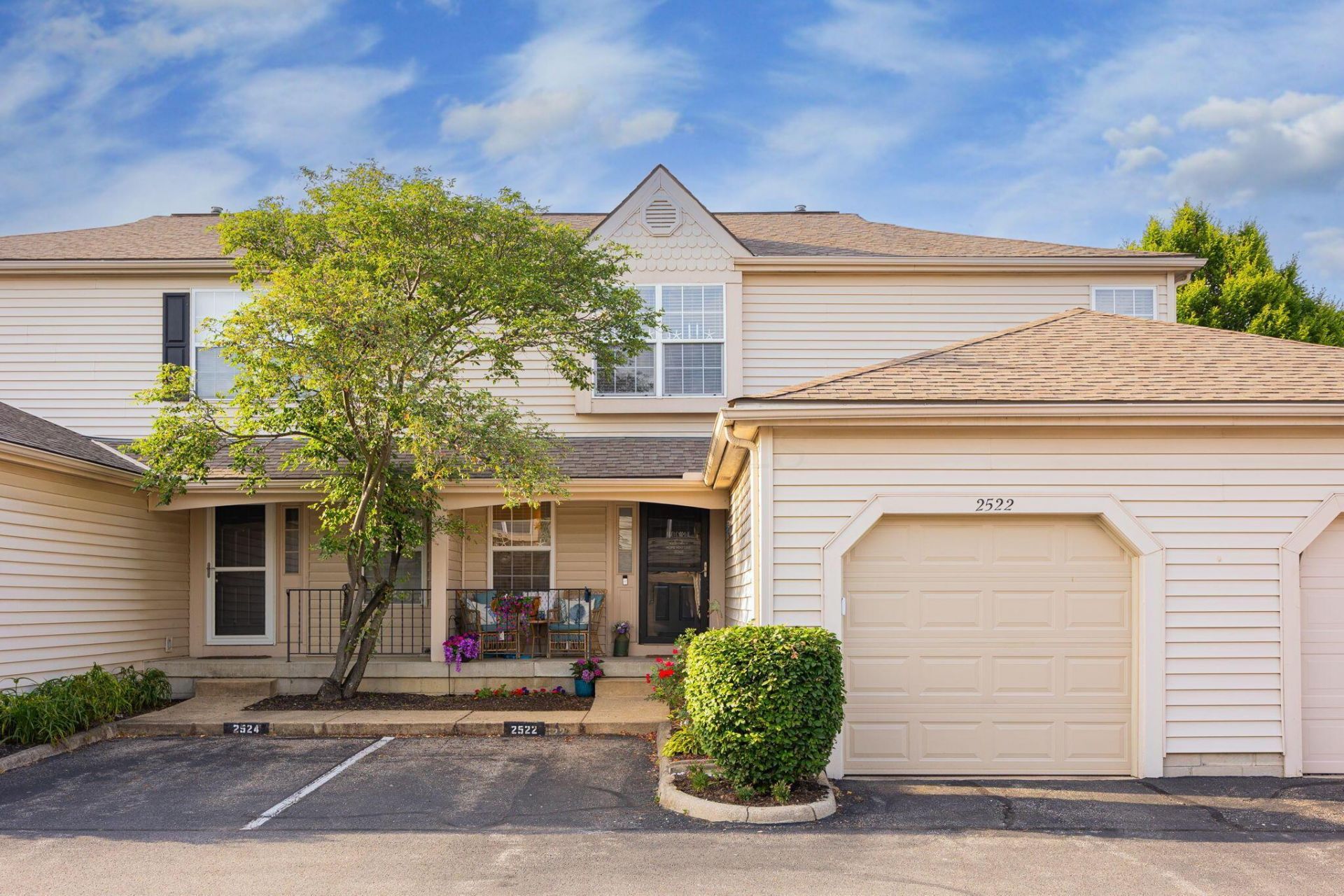 2522 Dahlia Way , Unit 60C, Columbus, OH 43235 Main Photo