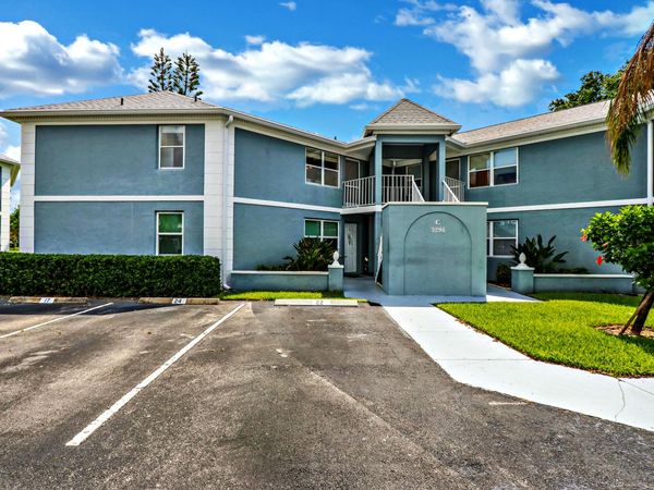 3296 SE Aster Lane, Stuart, FL 34994