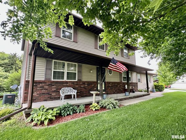 7 CRANFORD Drive, Washington, IL 61571