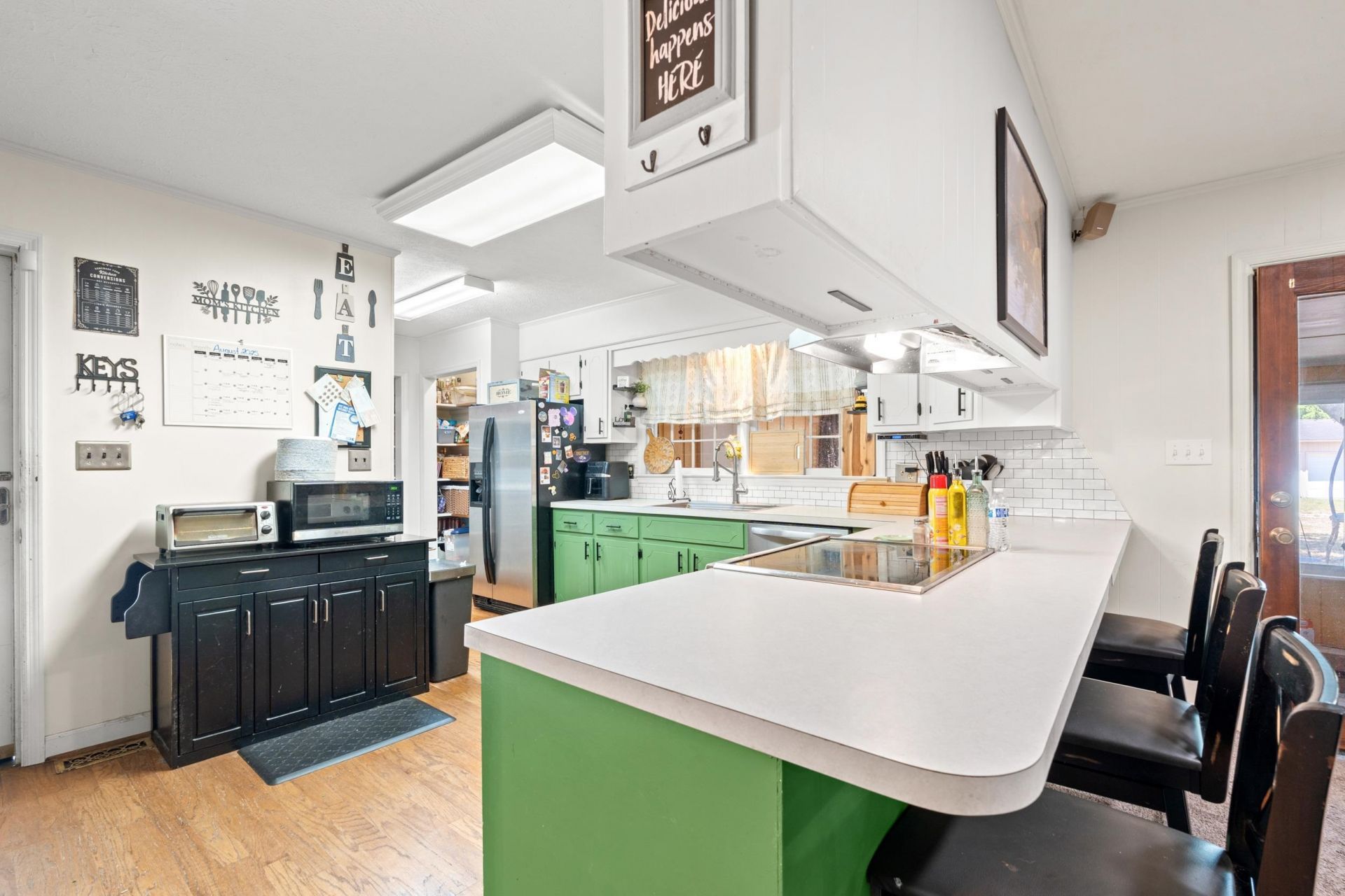 410 Paul St.  Photo 11
