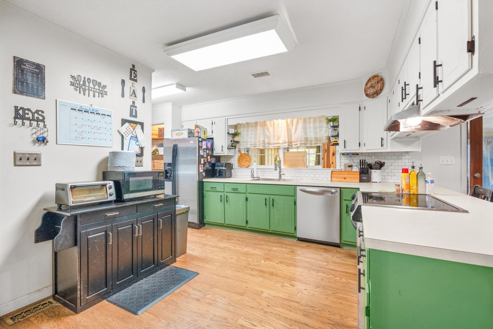 410 Paul St.  Photo 13