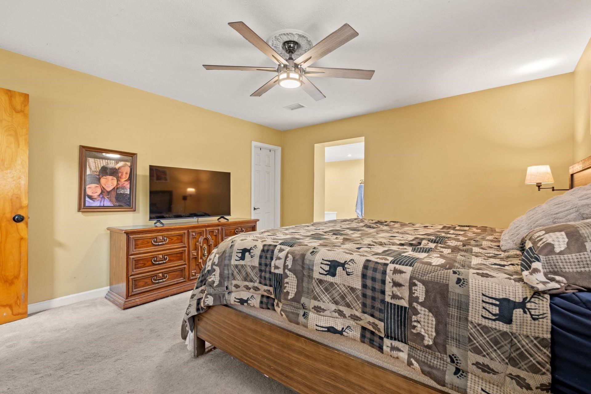 410 Paul St.  Photo 21
