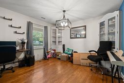 410 Paul St.  photo 4