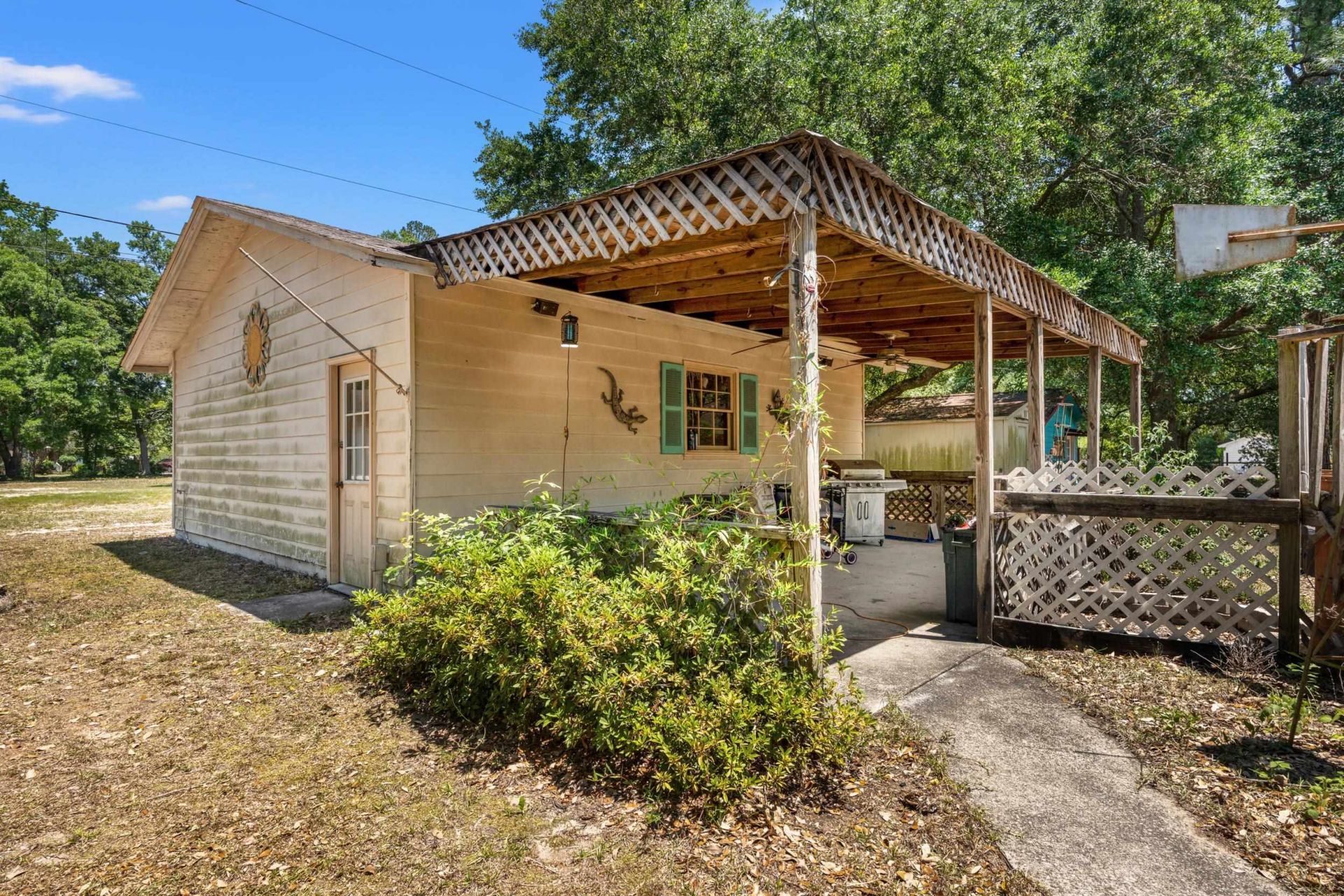410 Paul St.  Photo 35