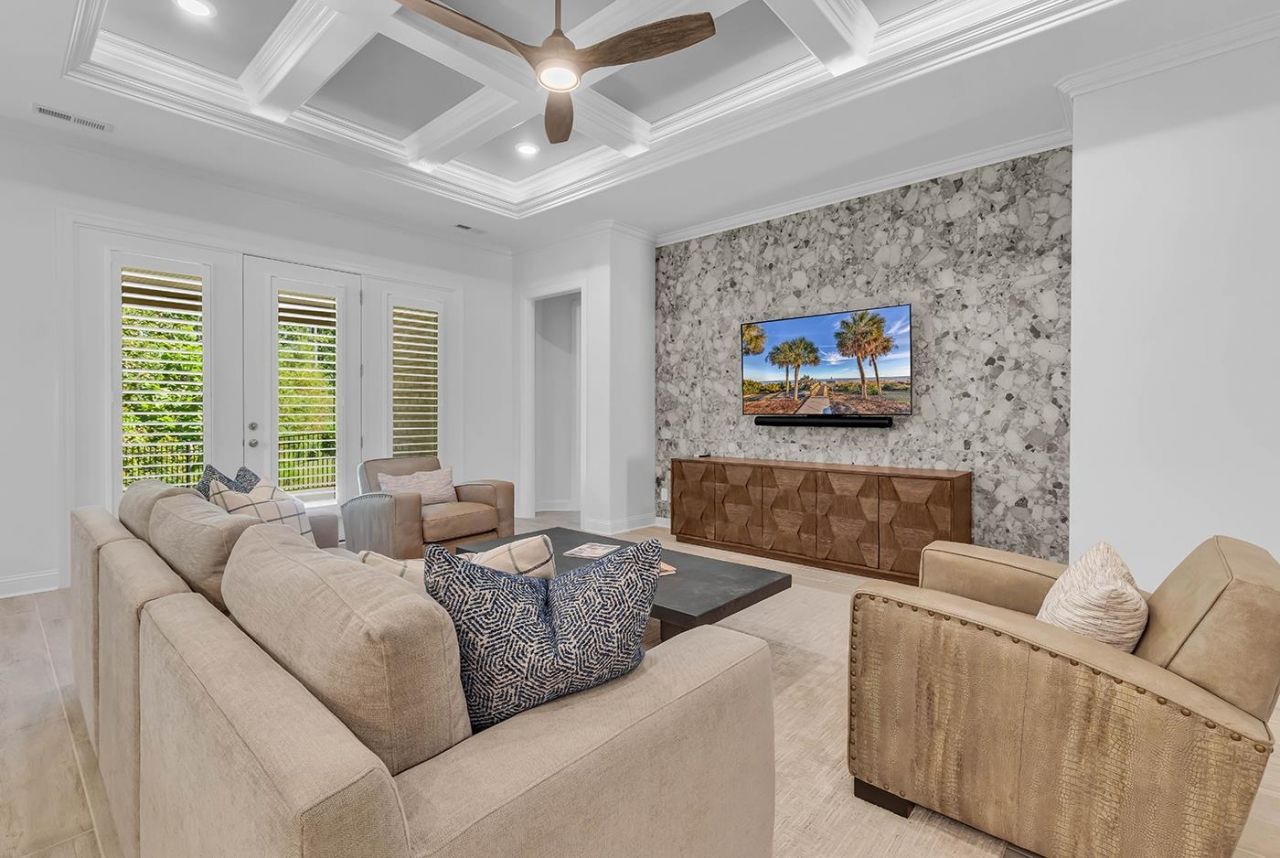 8346 Cape Dutch Loop  Photo 10