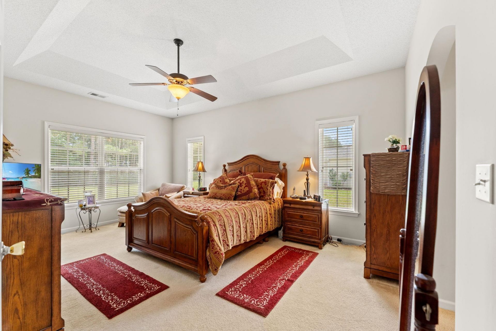 133 Maiden Ln.  Photo 16