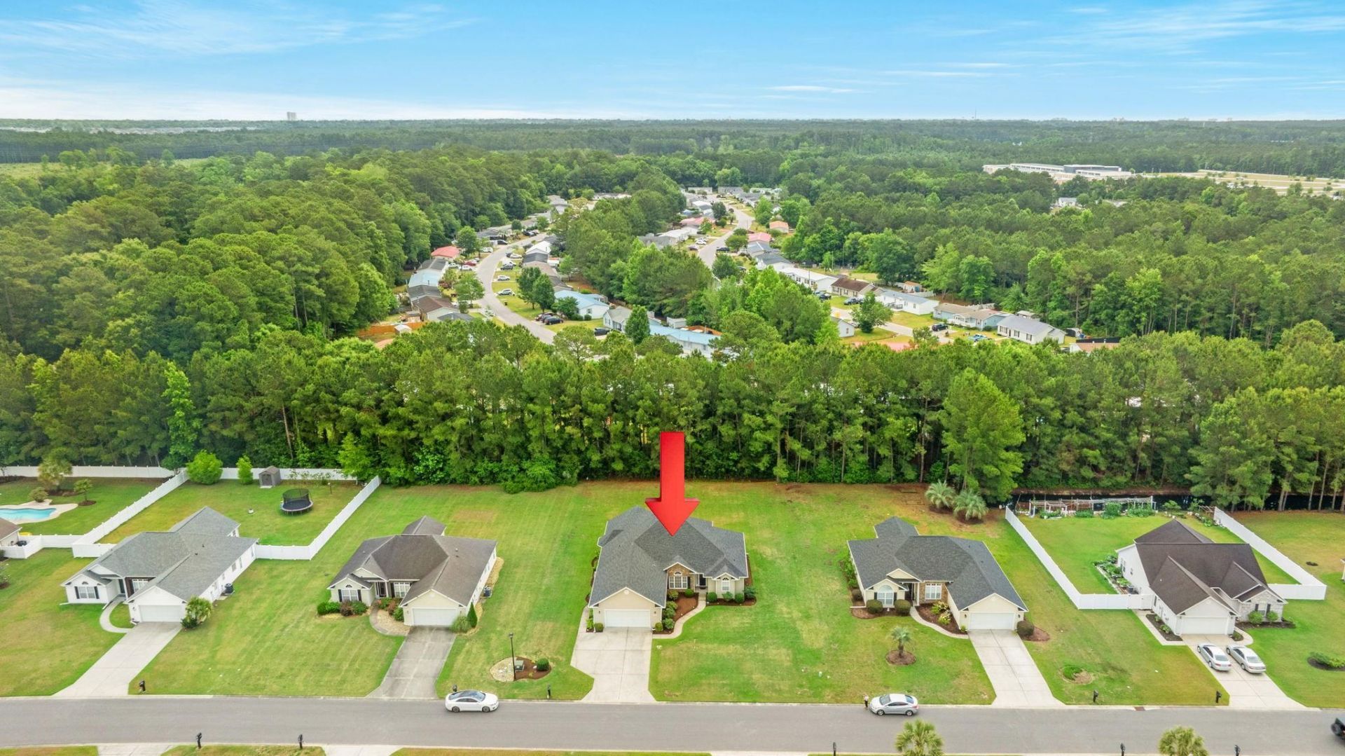 133 Maiden Ln.  Photo 37