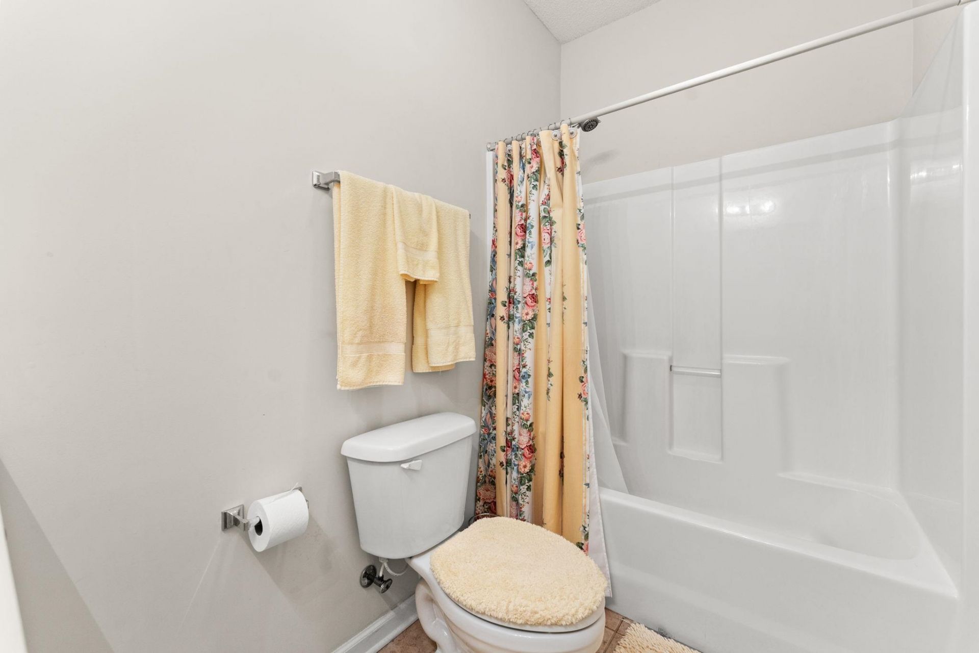 133 Maiden Ln.  Photo 7