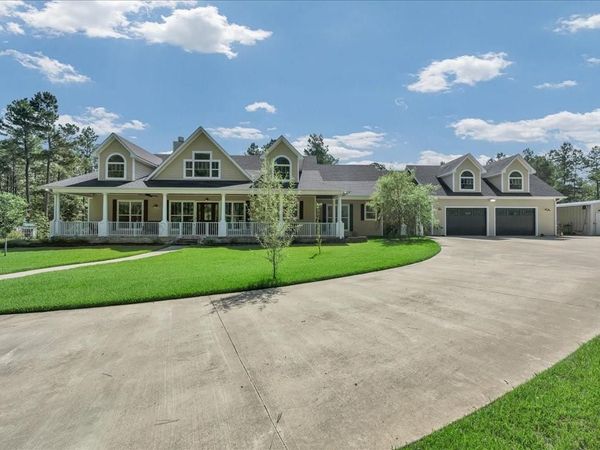 716 Mountainview Road, Lufkin, TX 75904