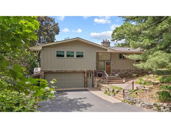 314 N Cove Road, Hudson, WI 54016