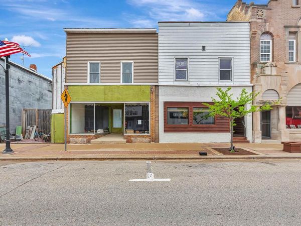 114 MAIN STREET, Weyauwega, WI 54983