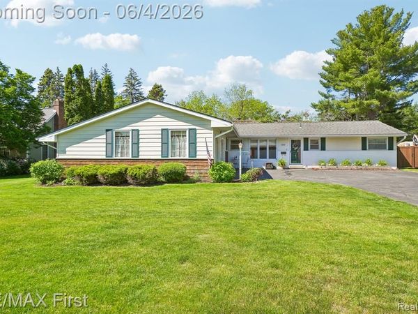 36940 Highview Street, New Baltimore, MI 48047