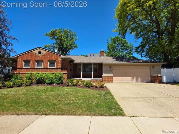 264 Phillips Avenue, Clawson, MI 48017