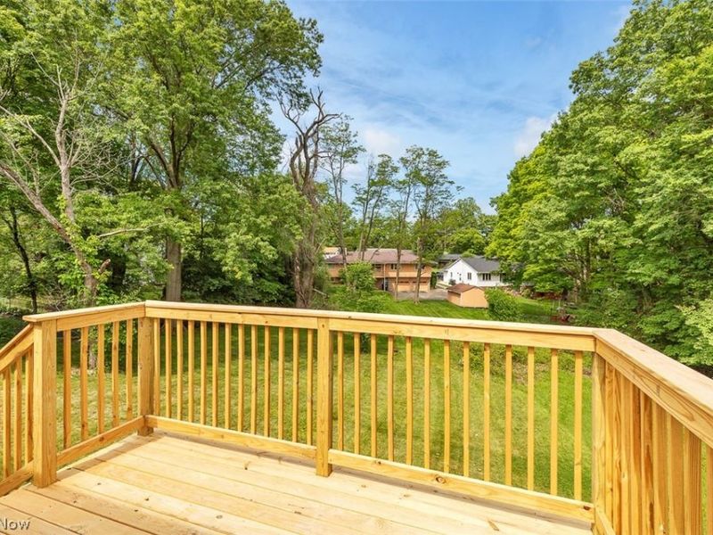 2429 Thurmont Road , Akron, OH 44313 Photo 4