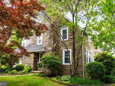 1405 EDGE HILL ROAD, ABINGTON, PA 19001