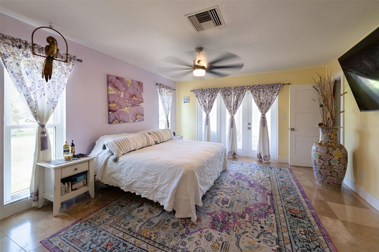 11580 W Dixie Shores Drive, Crystal River, FL 34429 Photo