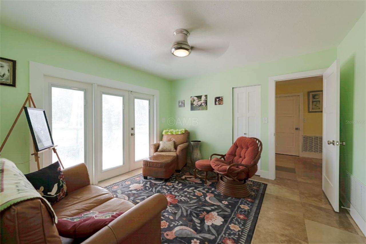 11580 W Dixie Shores Drive, Crystal River, FL 34429 Photo