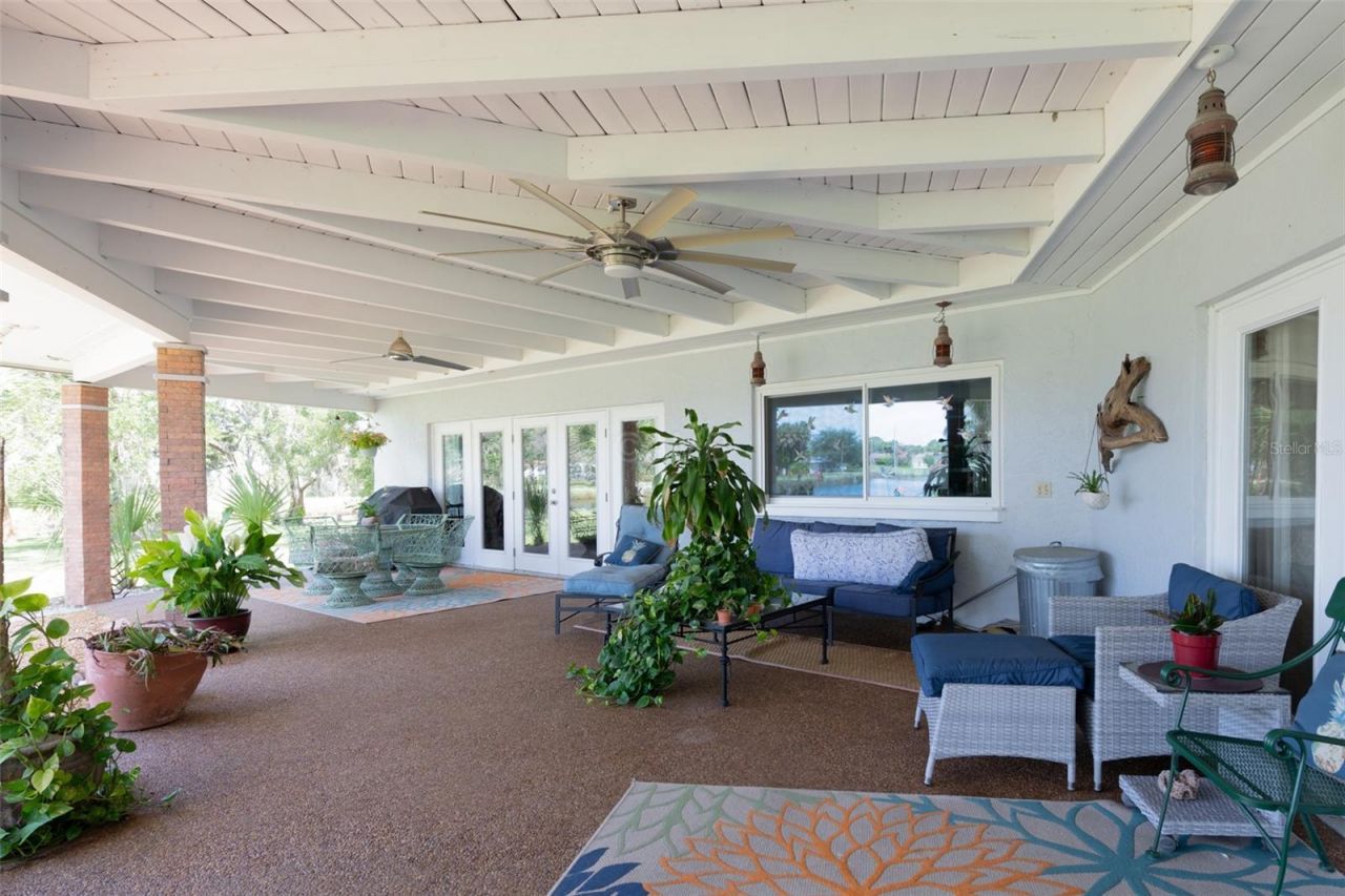 11580 W Dixie Shores Drive, Crystal River, FL 34429 Photo