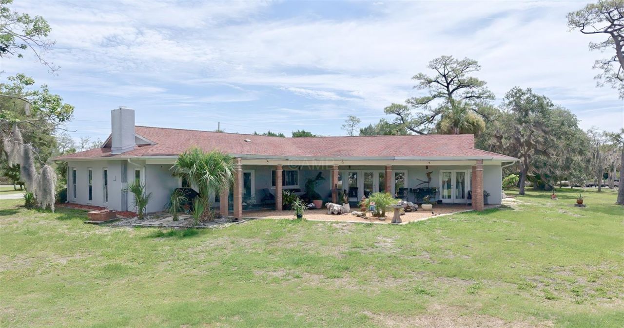 11580 W Dixie Shores Drive, Crystal River, FL 34429 Photo