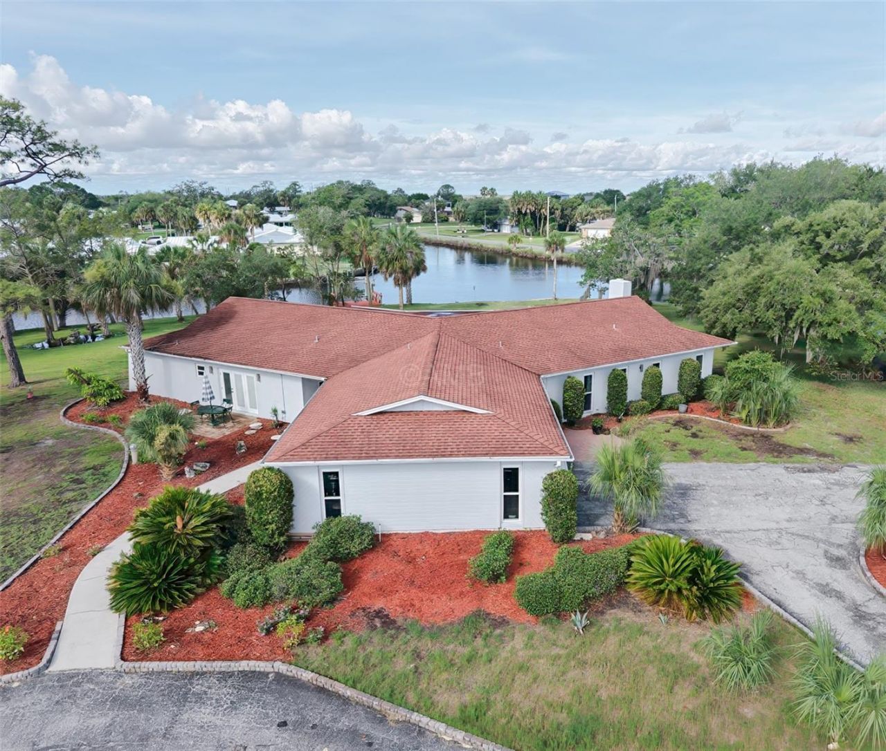 11580 W Dixie Shores Drive, Crystal River, FL 34429 Photo