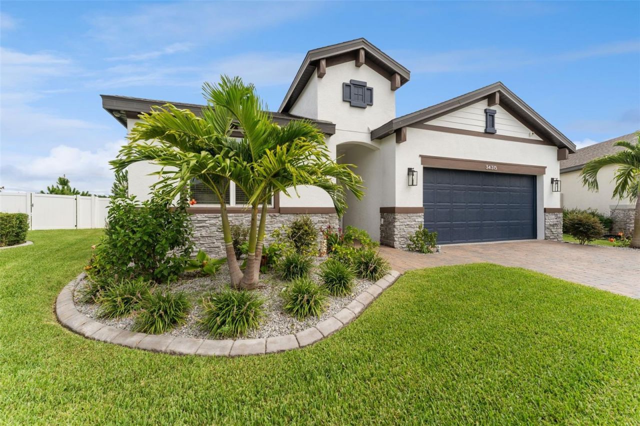 34315 Radley Way , Wesley Chapel, FL 33545 Photo