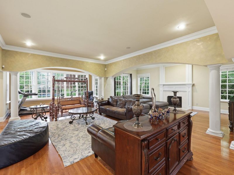 7410 Ratchford Court , New Albany, OH 43054 Photo 8