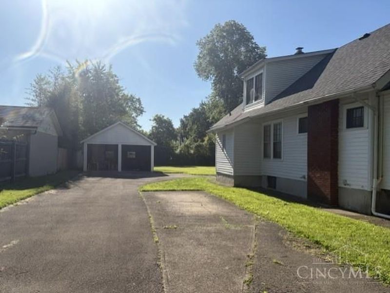 7444 Bernard Avenue, Mount Healthy, OH 45231 Photo 12