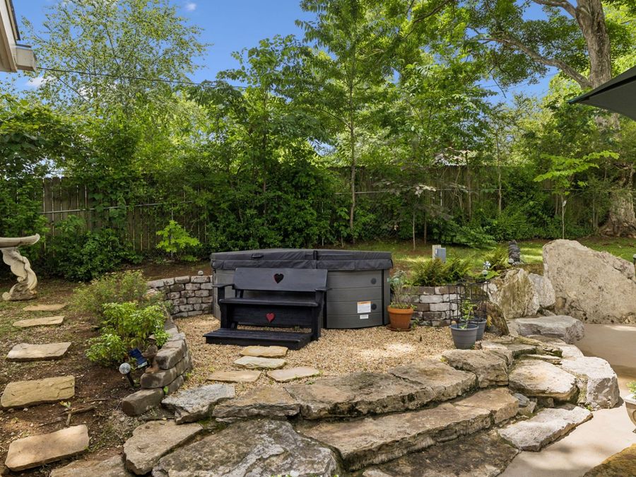 Property Image 95