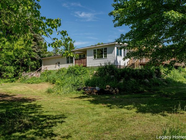 4621 Baker Road, Gobles, MI 49055
