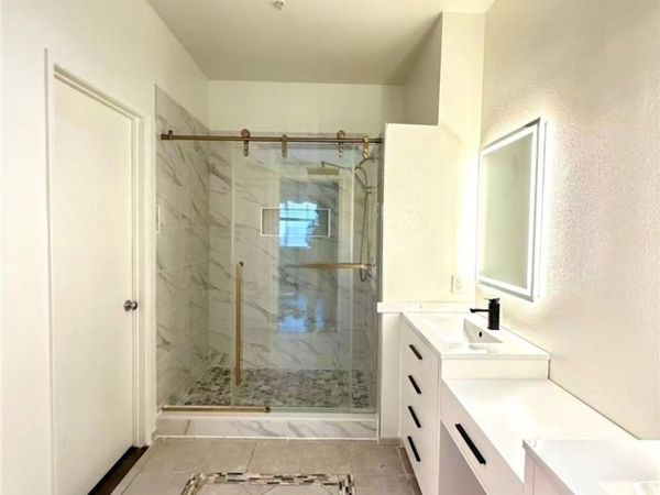 32 Carlsbad, Aliso Viejo, CA 92656