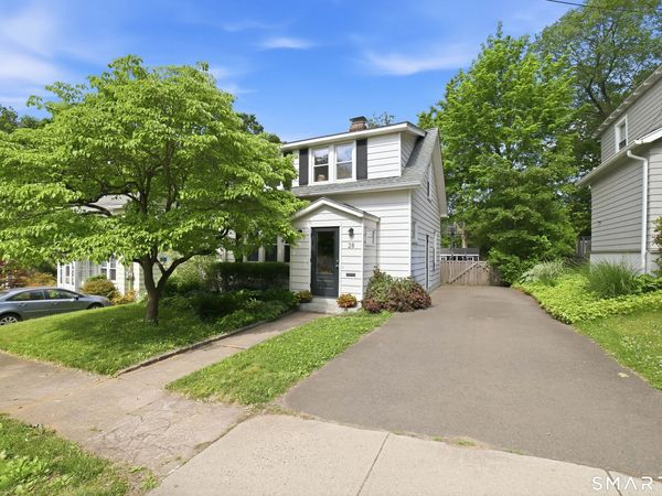 28 Orpington, Hamden, CT 06517