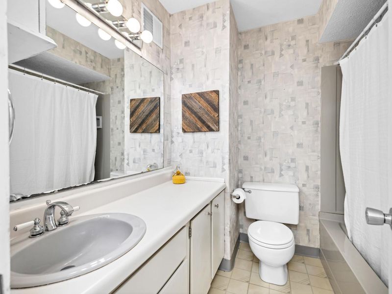 273 Lear, Unit 6, Columbus, OH 43206 Photo 21