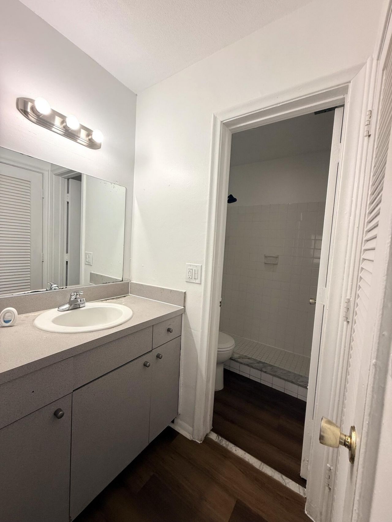 4001 NW 31st Avenue, Unit 4, Lauderdale Lakes, FL 33309 Photo