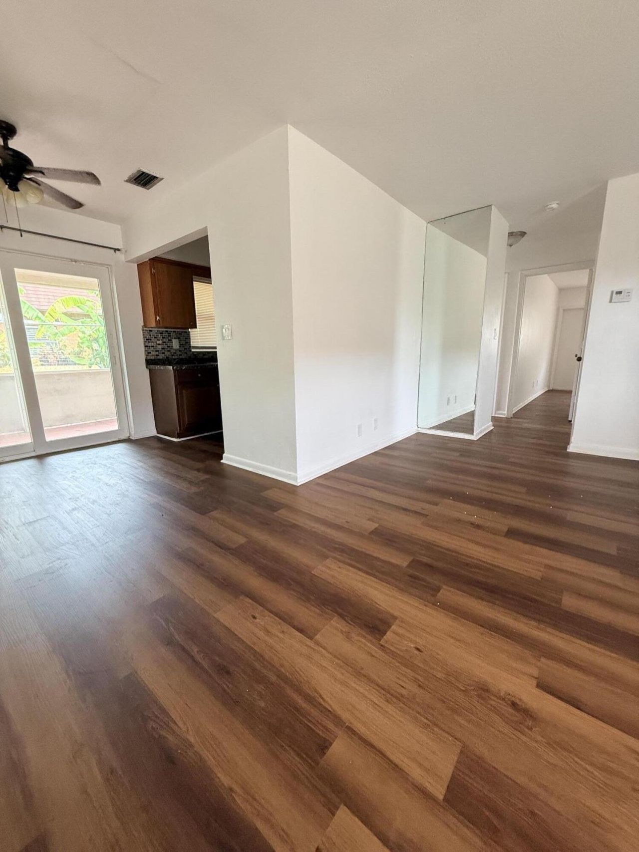 4001 NW 31st Avenue, Unit 4, Lauderdale Lakes, FL 33309 Photo