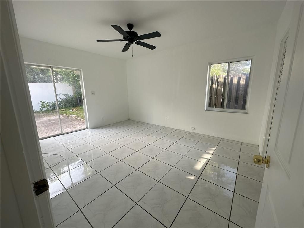 2928 N Ocean Boulevard, Unit 1, Fort Lauderdale, FL 33308 Photo