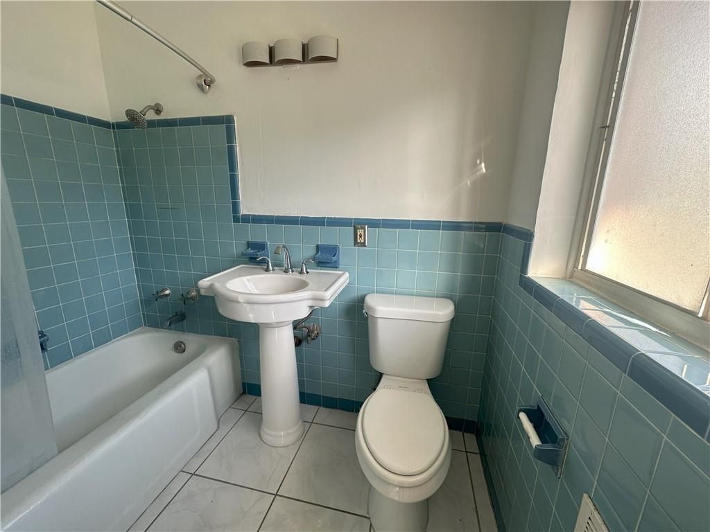 2928 N Ocean Boulevard, Unit 1, Fort Lauderdale, FL 33308 Photo