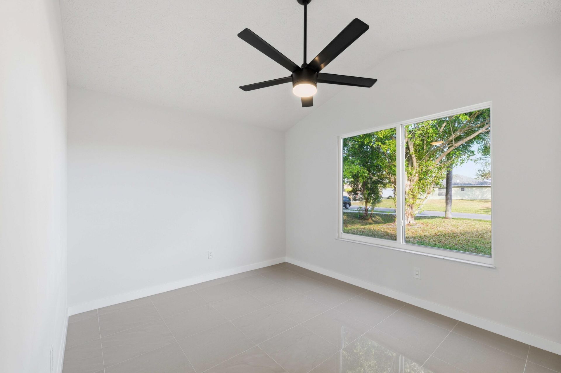 3031 SE Galt Circle, Port Saint Lucie, FL 34984 Photo