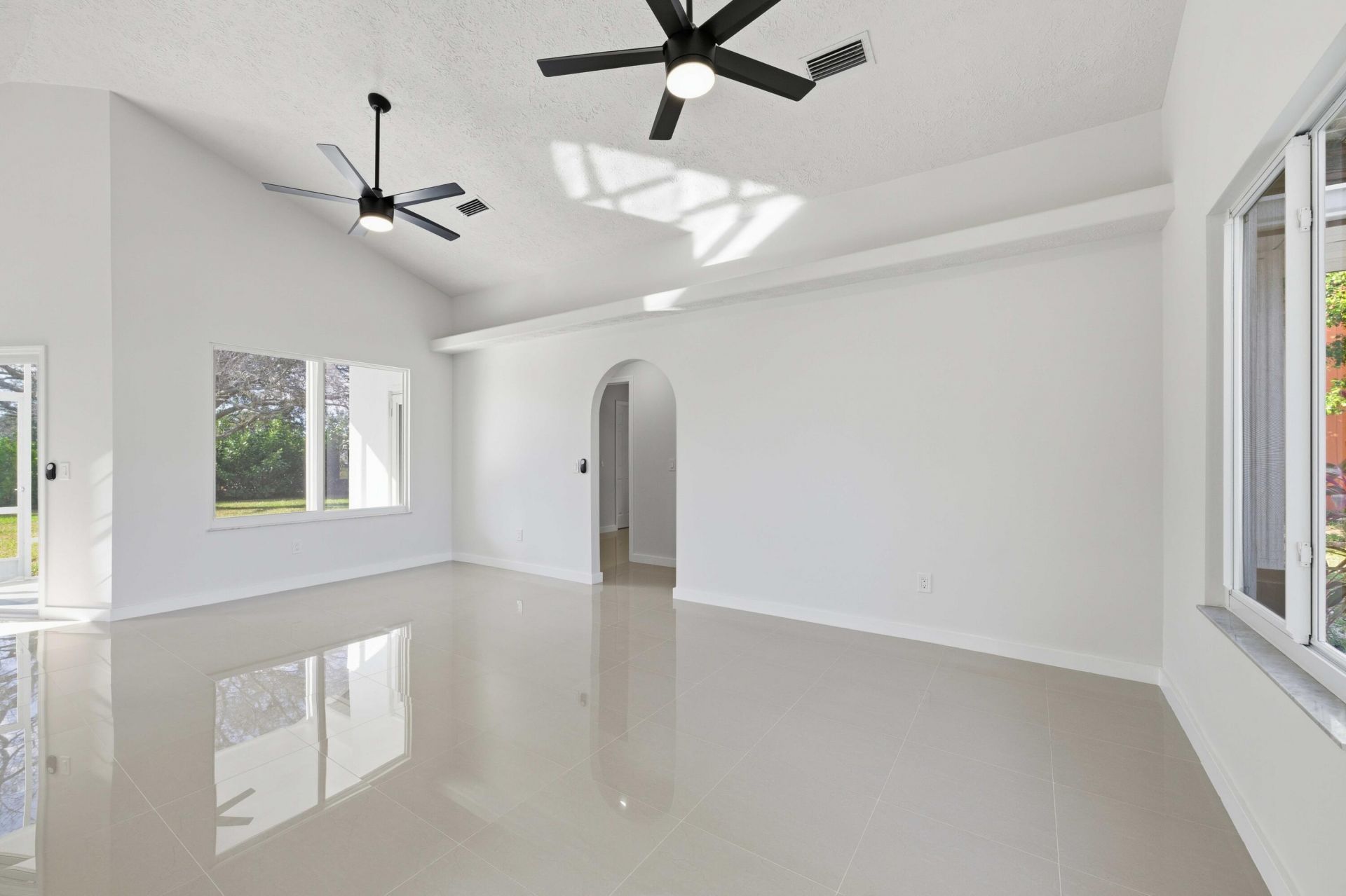 3031 SE Galt Circle, Port Saint Lucie, FL 34984 Photo