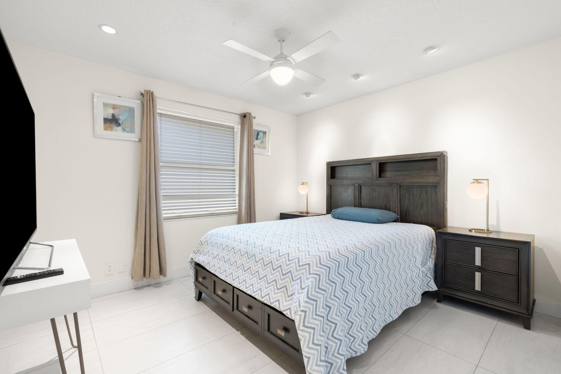 1254 NW 102nd Way, Coral Springs, FL 33071 Photo