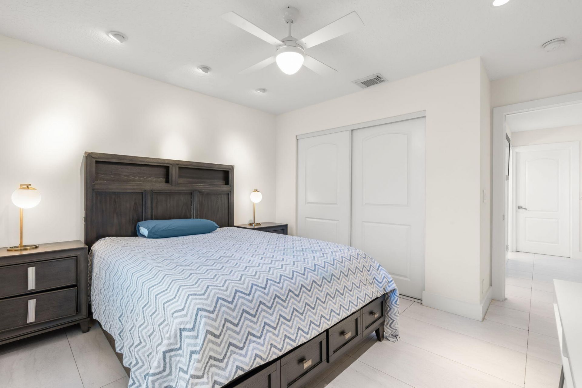 1254 NW 102nd Way, Coral Springs, FL 33071 Photo