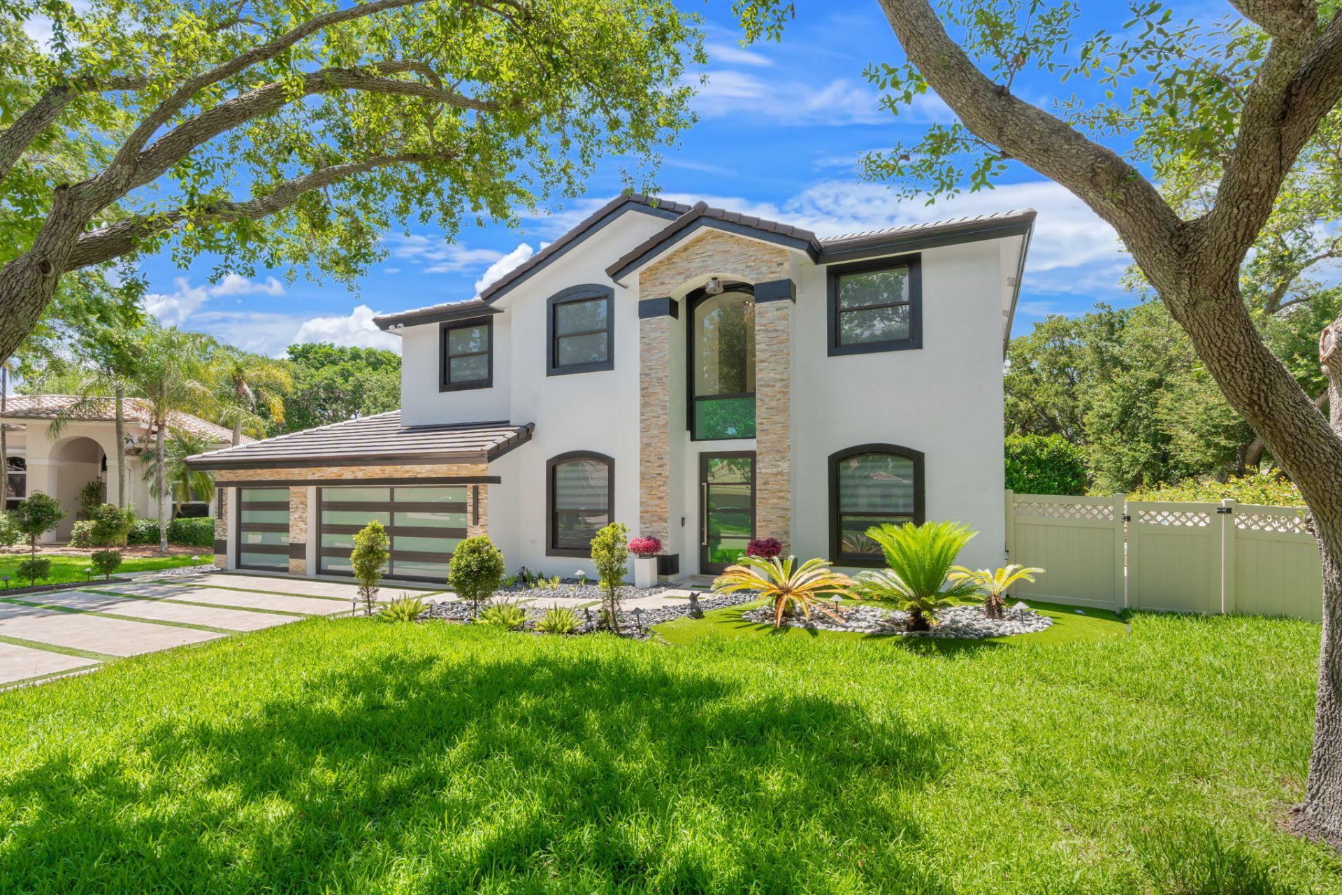 1254 NW 102nd Way, Coral Springs, FL 33071 Photo