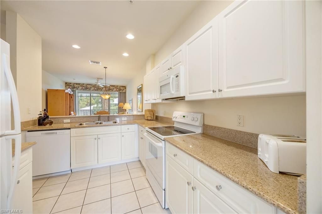 7920 Mahogany Run Ln, Unit 1024, Naples, FL 34113 Photo