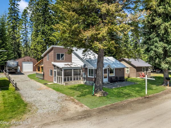 212 S Granite Bay RD , Nordman, ID 83848