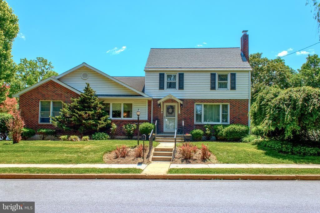 716 W MAPLE STREET, PALMYRA, PA 17078